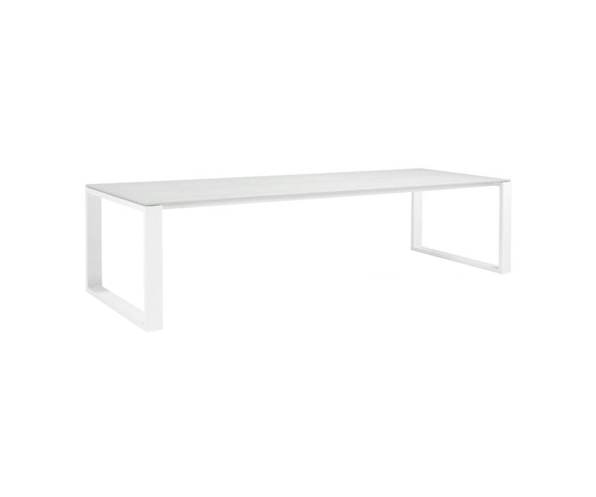 Fuse Rectangular Dining Table Manutti