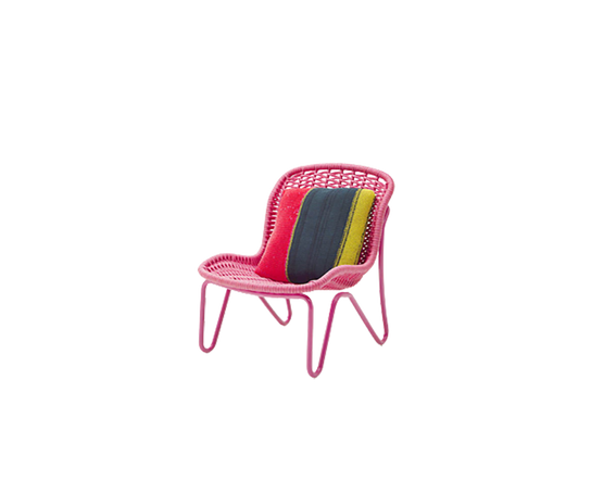 Contemporary Jardín Outdoor Lounge Chair by Paola Lenti Ideal for Modern Outdoor Spaces Casa Design Group