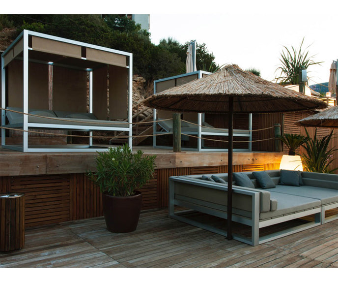 High end Raised Reclining Daybed by Gandia Blasco Casa Design