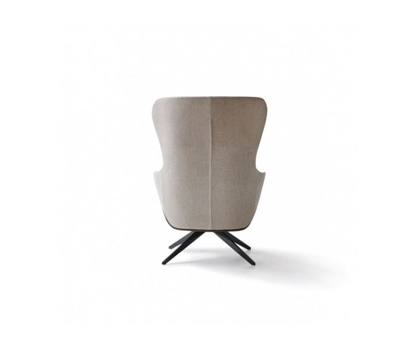 High End Kensington Bergère Armchair by Molteni&C Casa Design Group