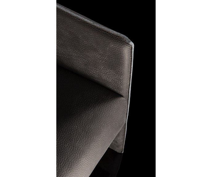 High End Ketch Armchair by Henge Casa Design Group