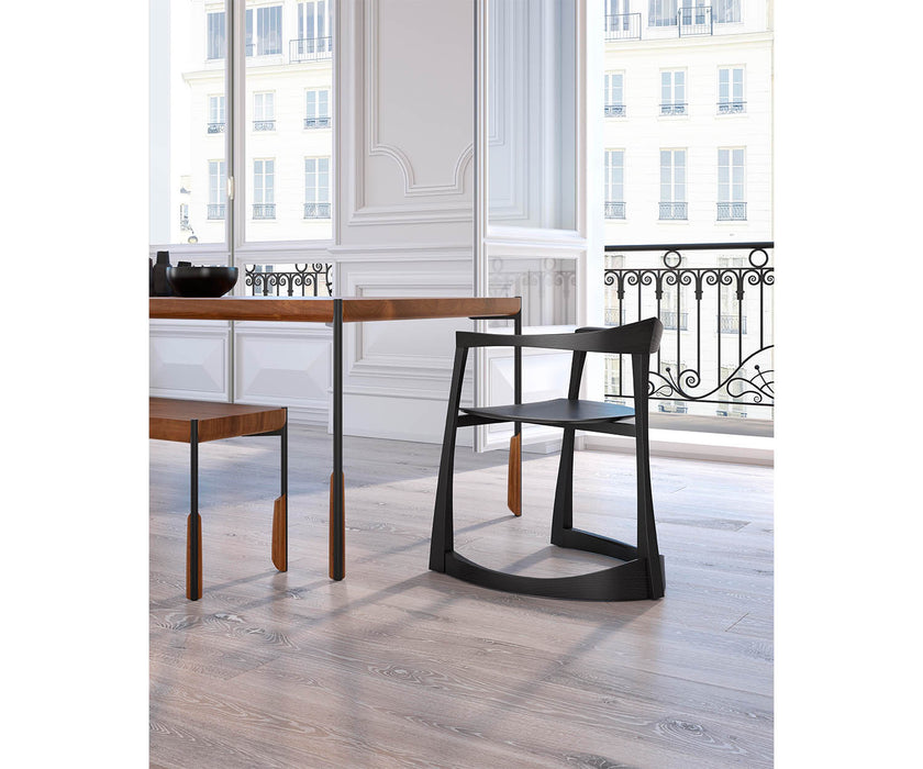 Lineground L01 Armchair Skram