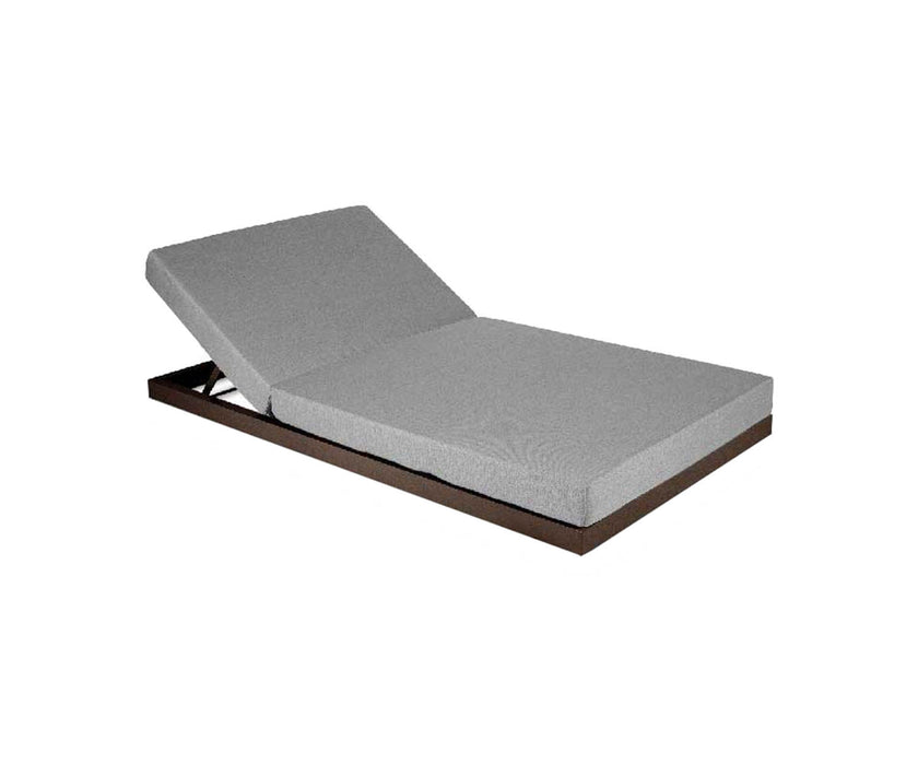 Landscape Lounger Kettal