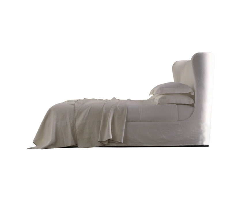 Lauren Ghost Bed Meridiani