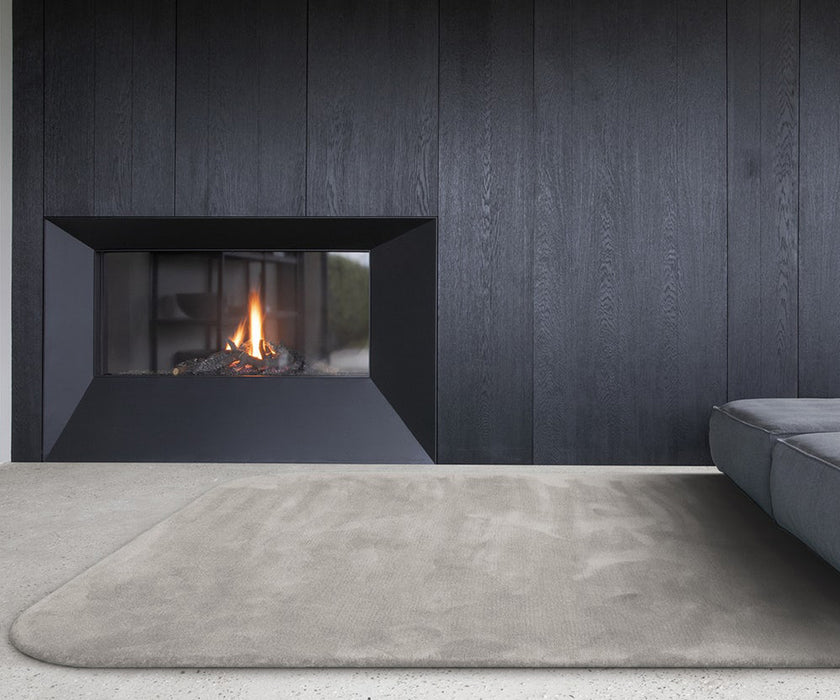 High end Queensilk Rug by Limited Edition Casa Design