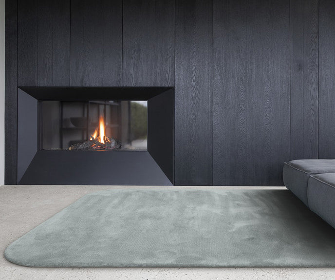 High end Queensilk Rug by Limited Edition Casa Design
