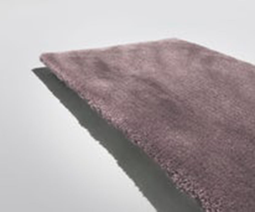 High end Queensilk Rug by Limited Edition Casa Design