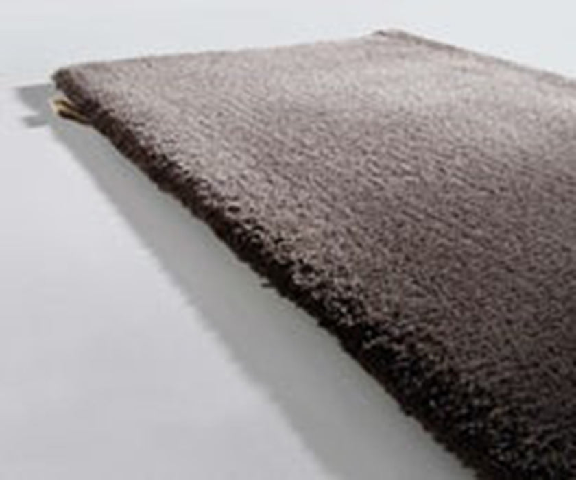 High end Queensilk Rug by Limited Edition Casa Design