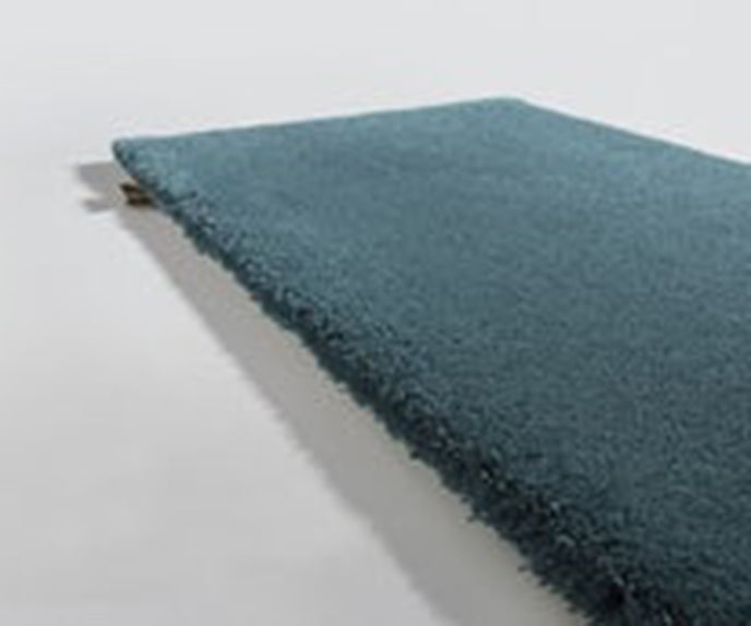High end Queensilk Rug by Limited Edition Casa Design