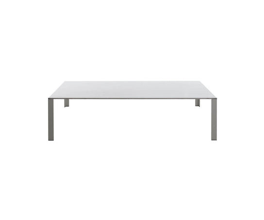 High End LessLess Dining Table by Molteni&C Casa Design Group