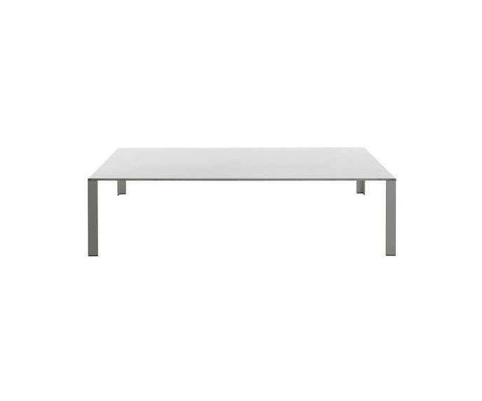 High End LessLess Dining Table by Molteni&C Casa Design Group