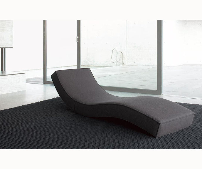 Modern Linea Chaise Longue by Paola Lenti with Adjustable Positions and Stylish Upholstery Casa Design Group