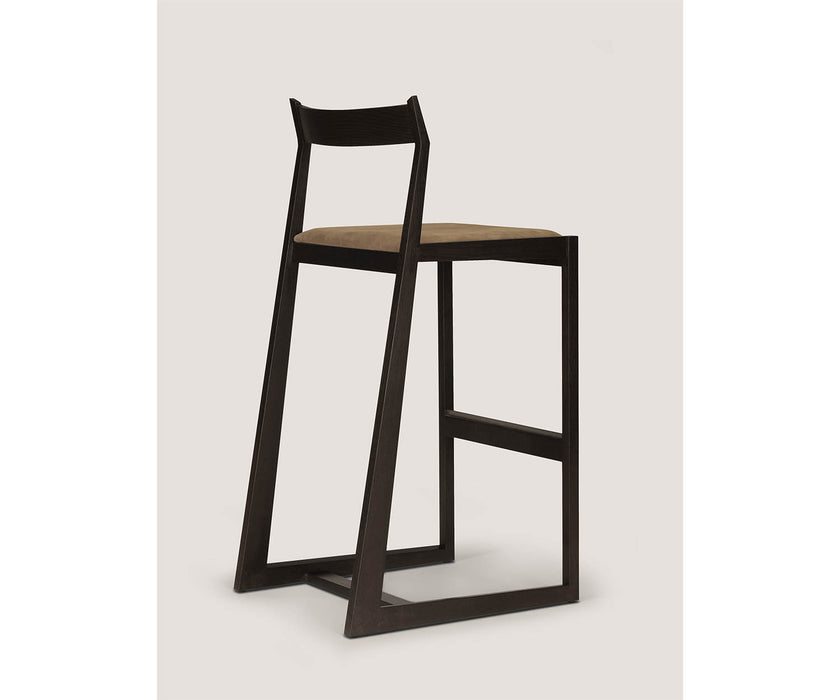Lineground #2 Stool Skram