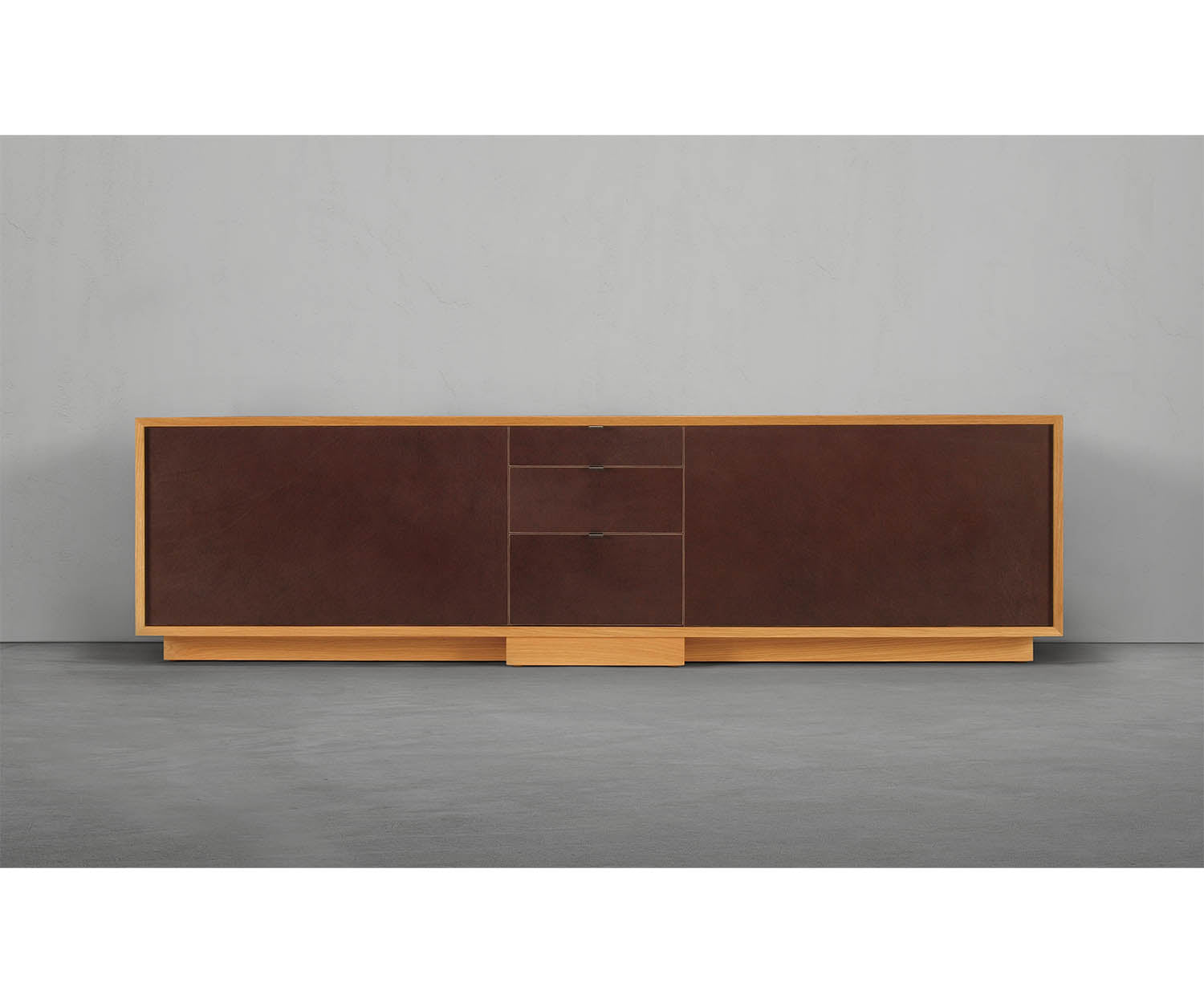 Lineground Lowdown Media Unit Skram