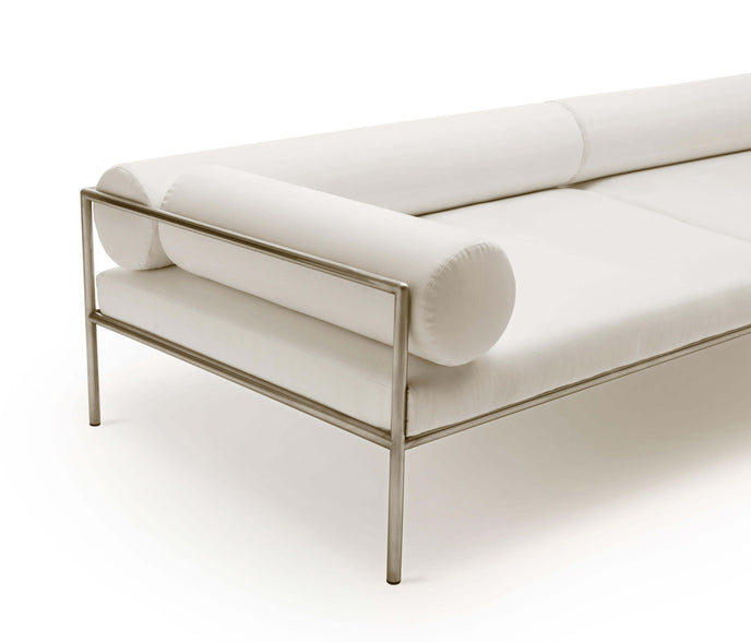Living Divani Agra Sofa Details