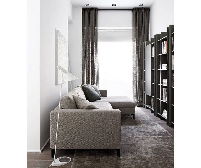 High End Louis Up Modular Sofa by Meridiani Casa Design Group