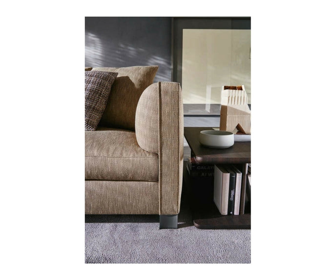 High End Lucas Sofa by Molteni&C Casa Design Group