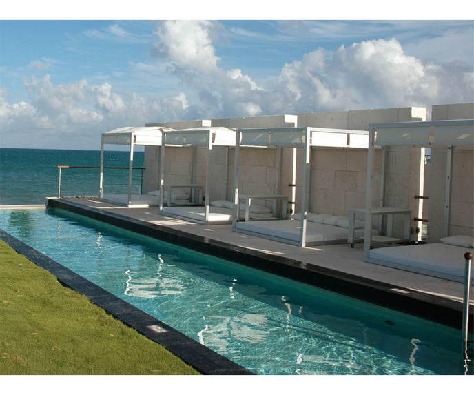 High end Reclining Daybed by Gandia Blasco Casa Design
