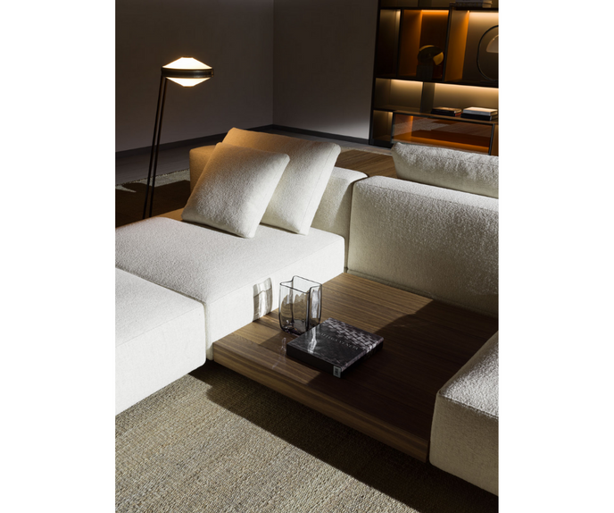 High End Marteen Sofa by Molteni&C Casa Design Group