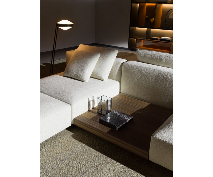 High End Marteen Sofa by Molteni&C Casa Design Group