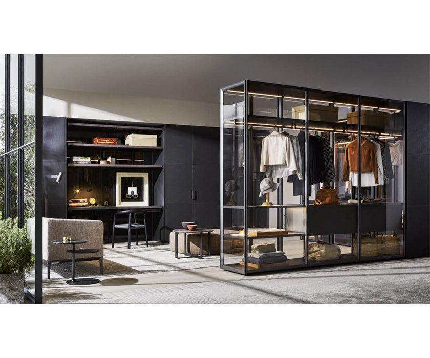 High End Master Dressing Walk-in Closet by Molteni&C Casa Design Group