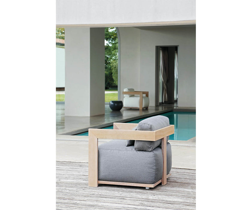 Claud Armchair Meridiani