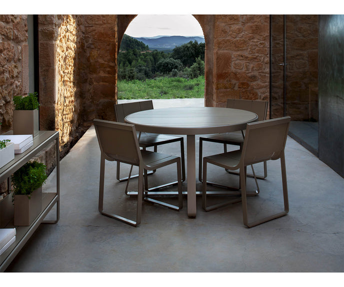 High end Flat Dining Chair Without Arms by Gandia Blasco Casa Design