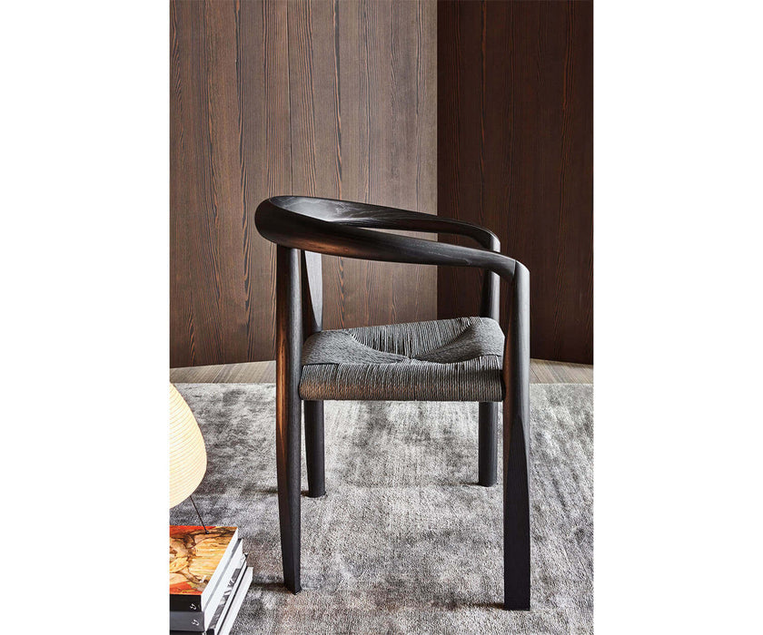 High End Miss Armchair by Molteni&C Casa Design Group