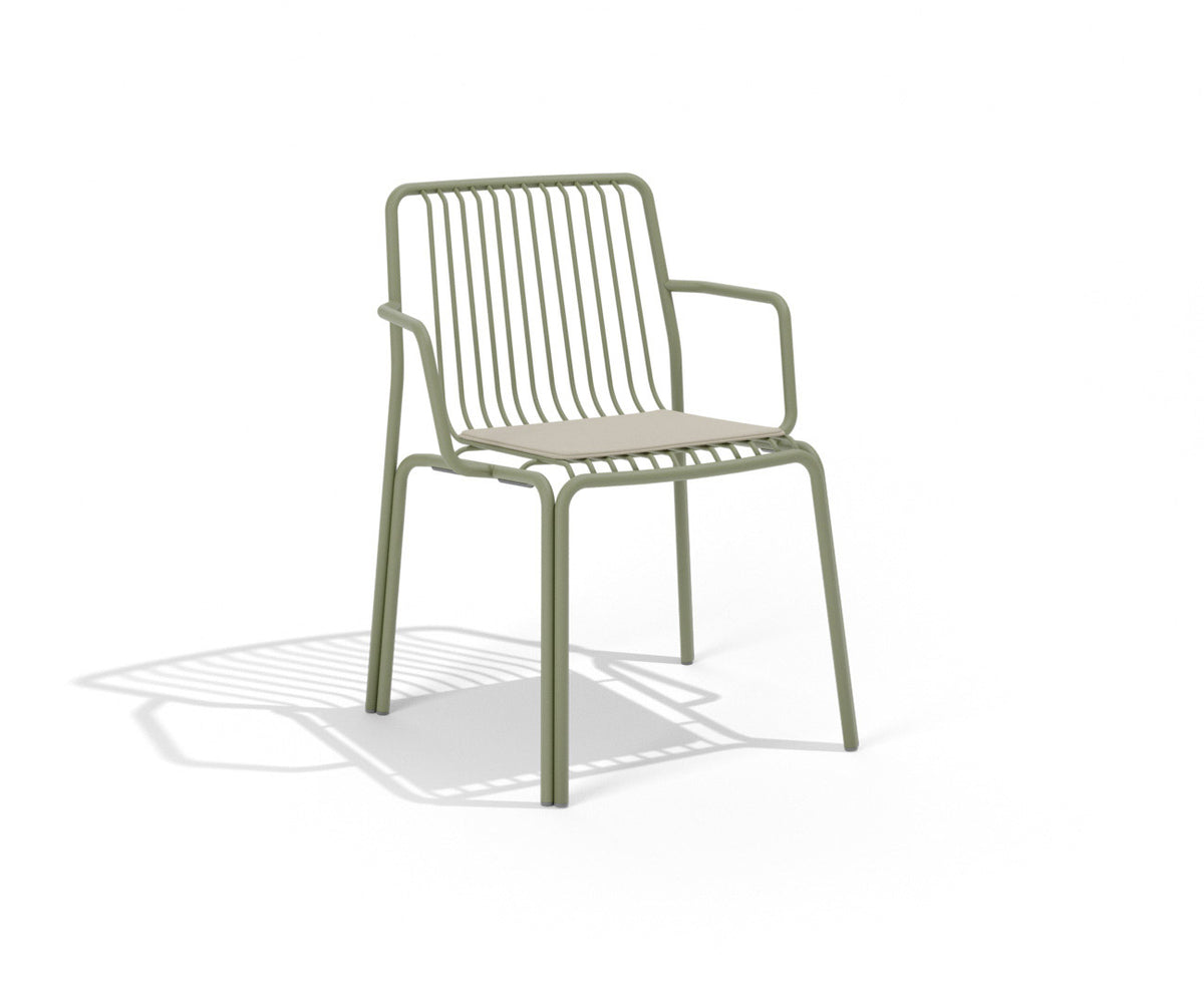 N 12 Armchair | Oiside