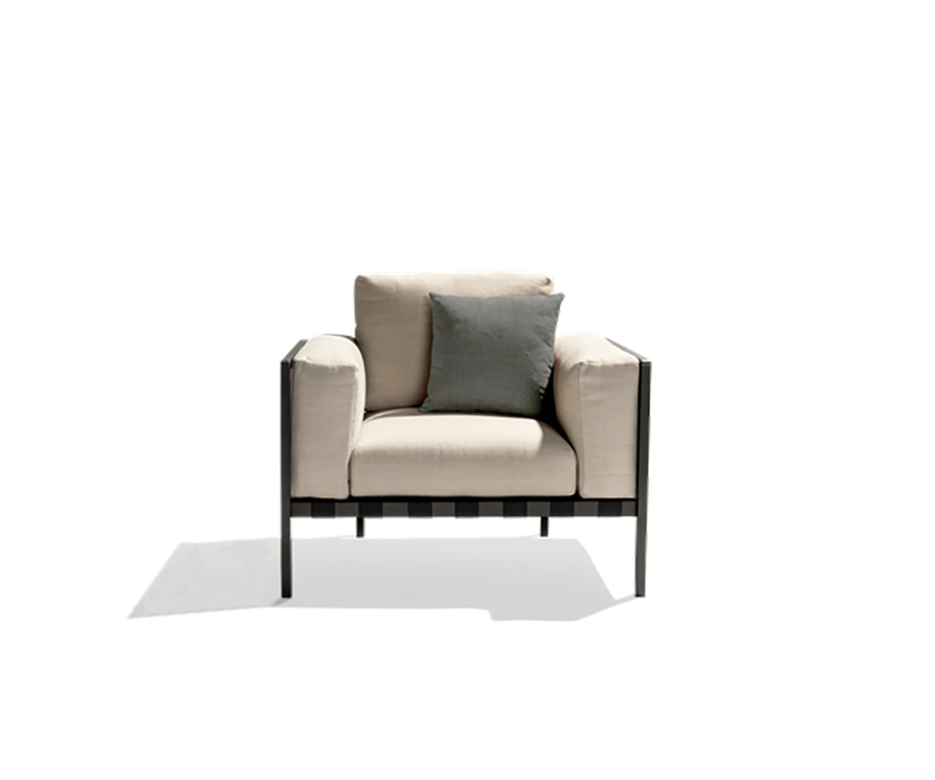Contemporary Natal Alu Lounge Chair by Tribù | Casa Design Group