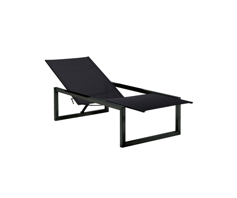 Stylish and Comfortable Ninix Sun Lounger by Royal Botania Casa Design Group
