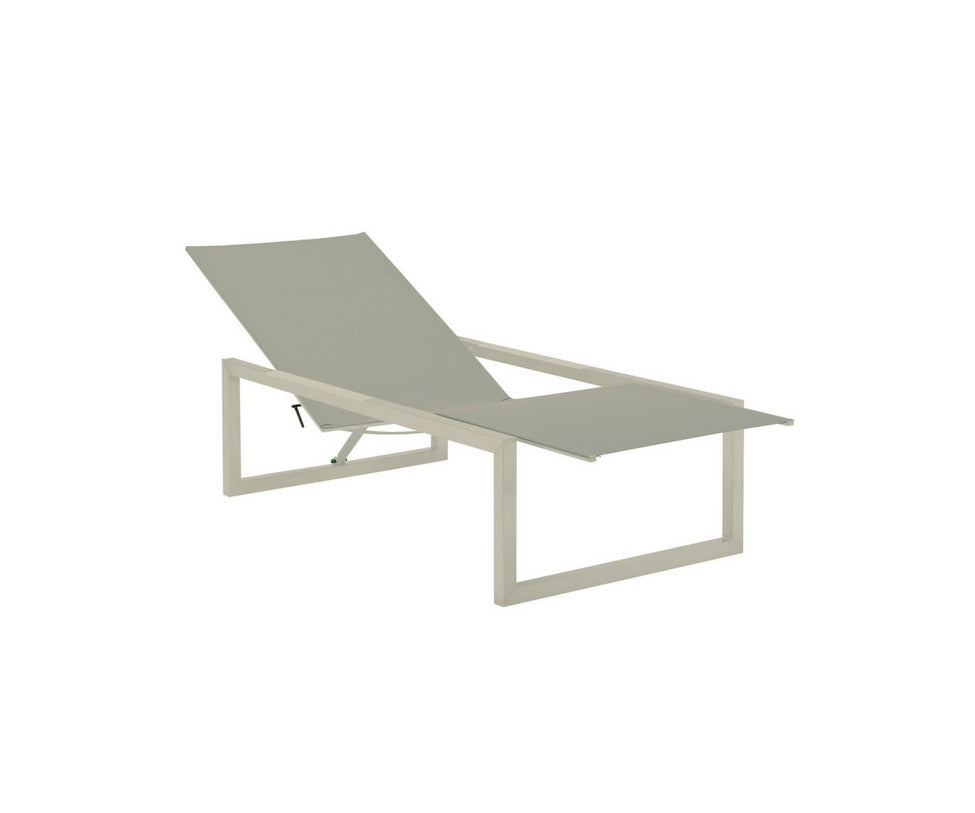 Stylish and Comfortable Ninix Sun Lounger by Royal Botania Casa Design Group