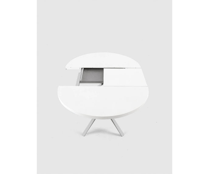 High end Oops Dining Table by Kristalia Casa Design