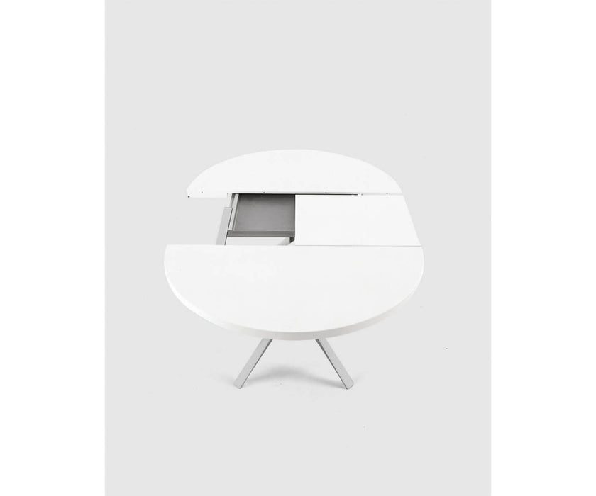 High end Oops Dining Table by Kristalia Casa Design