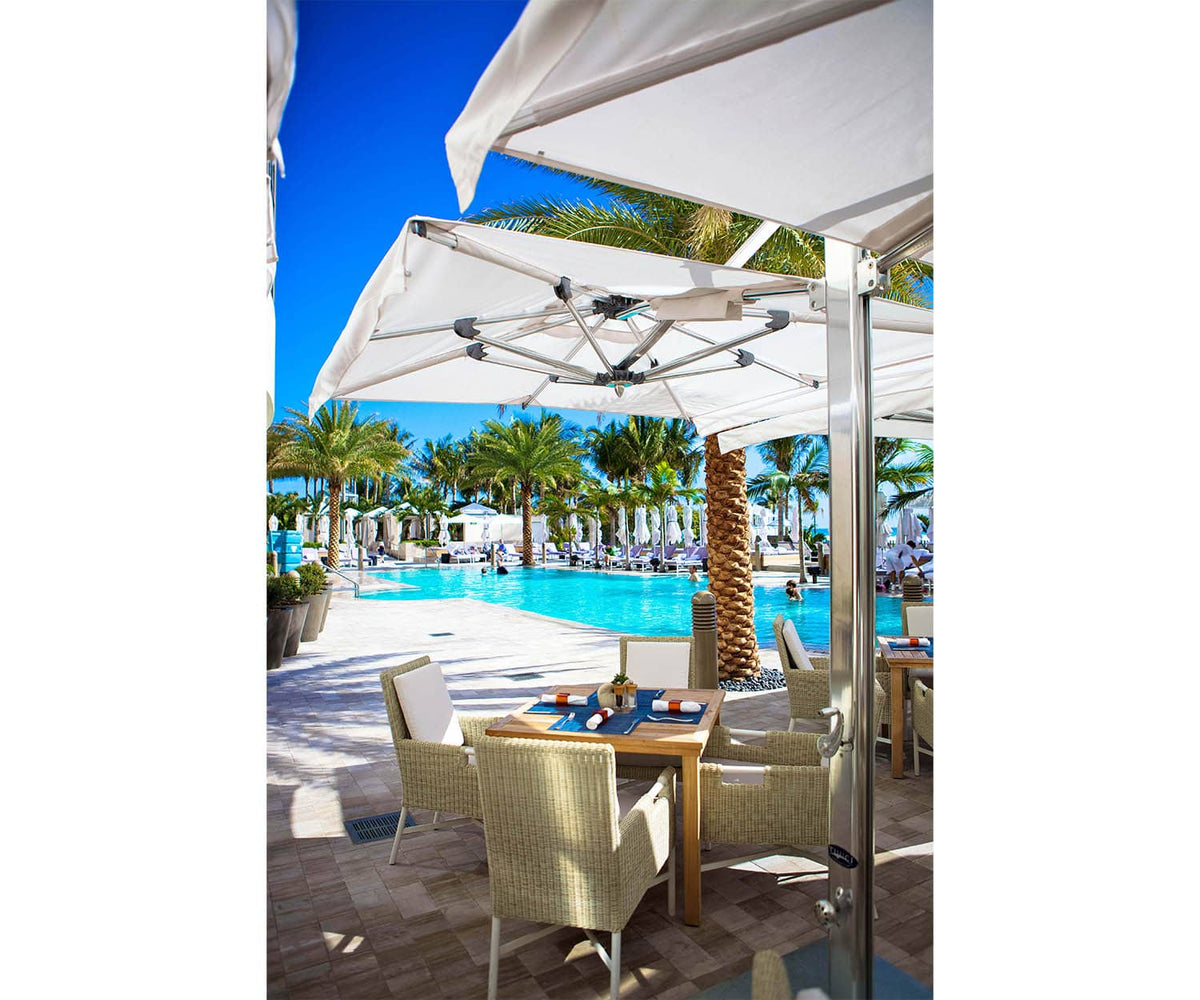 Luxury dual parasol by Tuuci with elegant marine-grade design – Casa Design Group