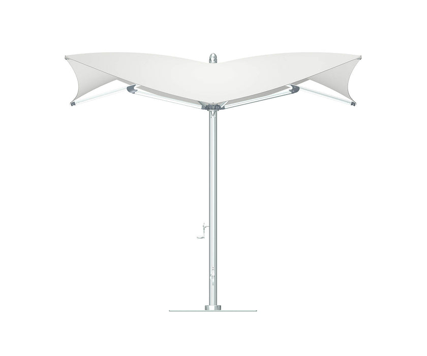 Durable luxury cantilever parasol by Tuuci Ocean Master Max Manta – Casa Design Group
