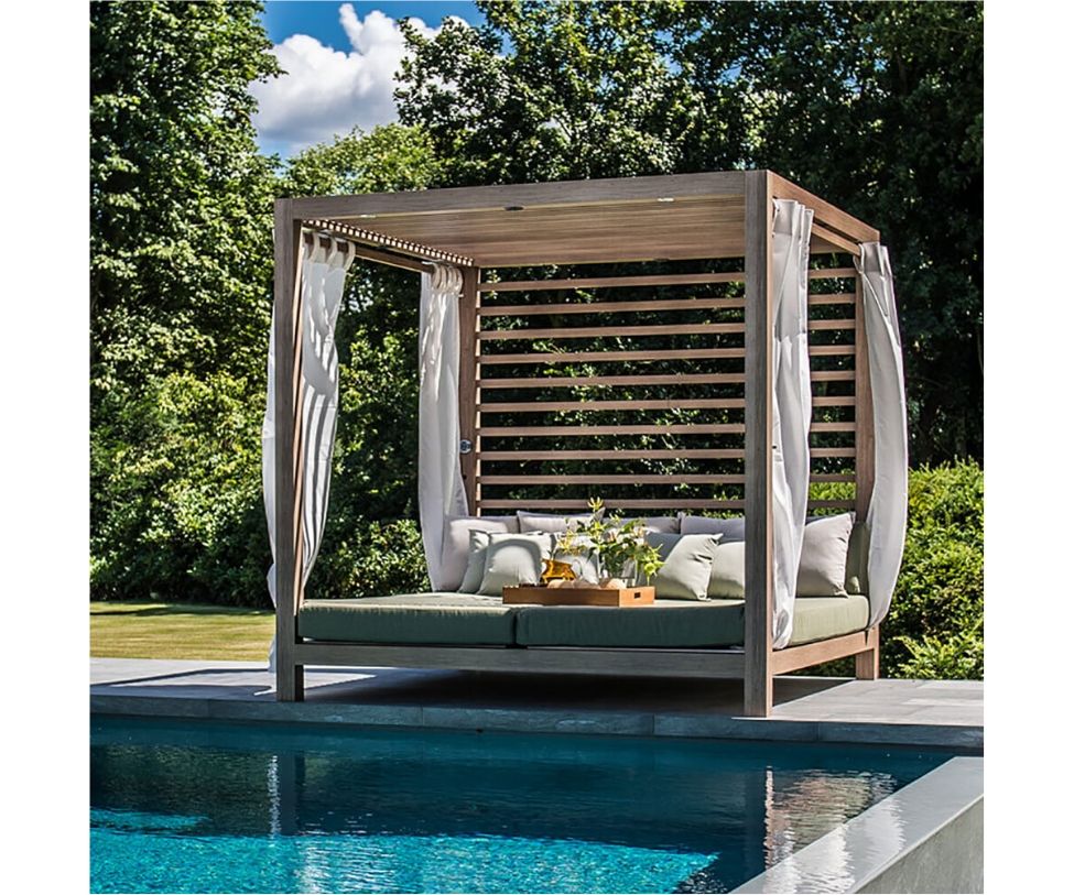 Luxury Tuuci Solanox Pergola with customizable walls and lighting Casa Design Group