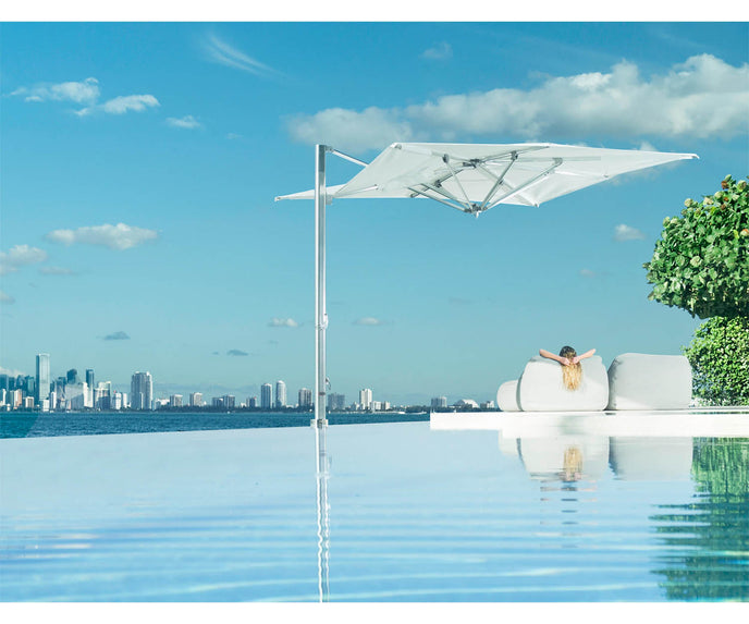 Luxury Zero Horizon Cantilever Umbrella by Tuuci with sleek horizontal canopy – Casa Design Group