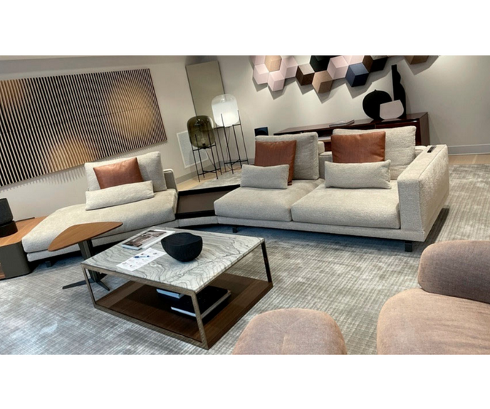 High End Octave Modular Sofa by Molteni&C Casa Design Group