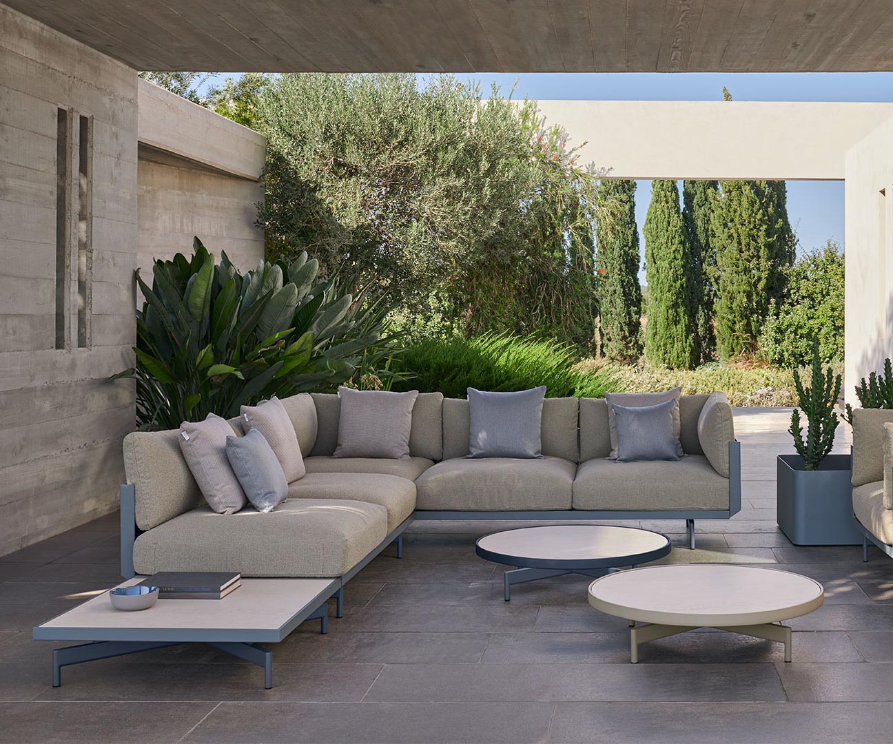 High End Onde 3 Seat Sofa by Gandia Blasco Casa Design Group