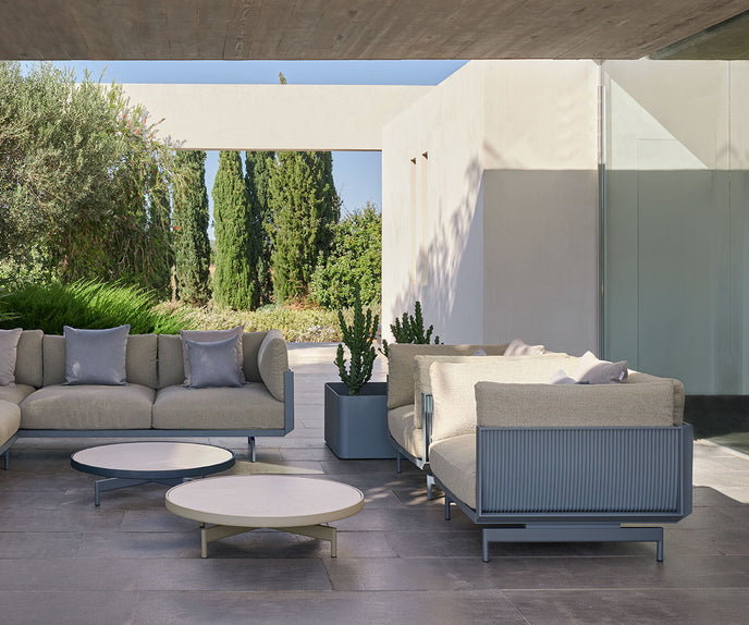 Onde Lounge Chair Gandia Blasco