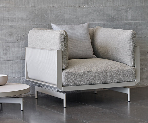 Onde Lounge Chair Gandia Blasco