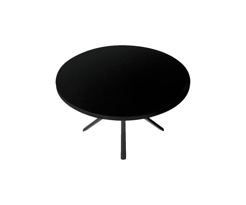 High end Oops Dining Table by Kristalia Casa Design