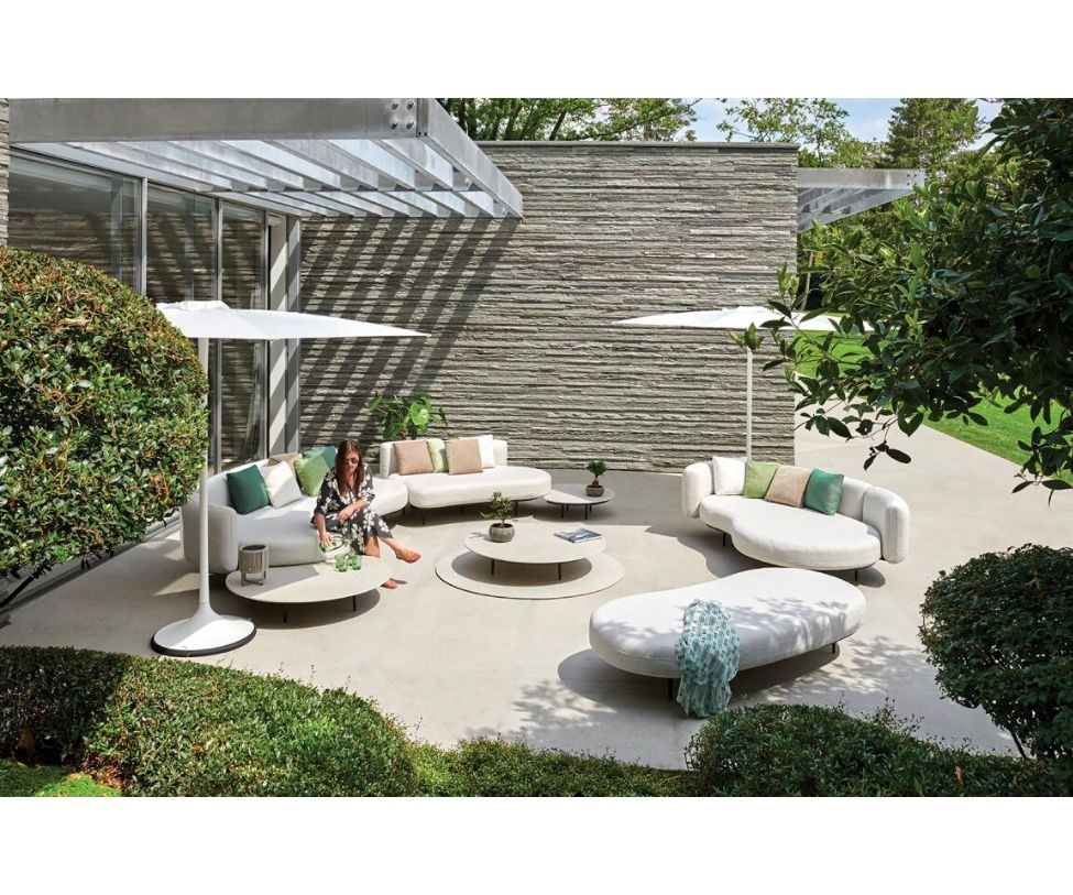 Elegant Organix Curved Outdoor Lounge Set by Royal Botania Casa Design Group