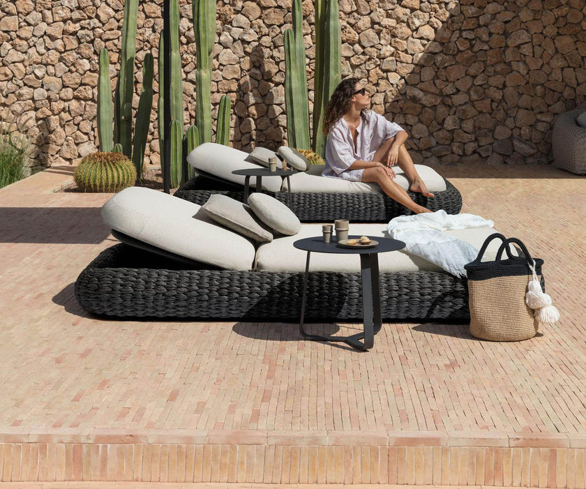 Giro Side Table | Manutti