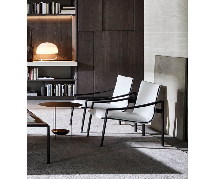 High End Panna Cotta Side Table by Molteni&C Casa Design Group