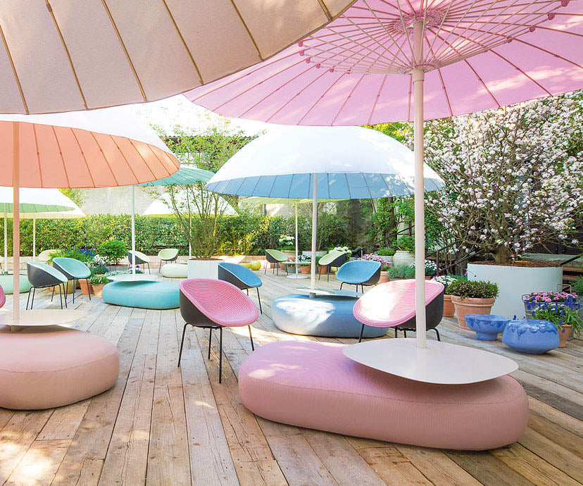 Modern Hand-decorated Ceramic Calatini Outdoor Side Table by Paola Lenti Casa Design Group