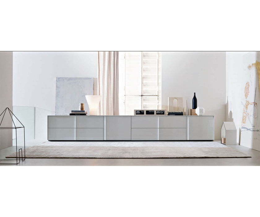 High End Pass-Word Credenza by Molteni&C Casa Design Group