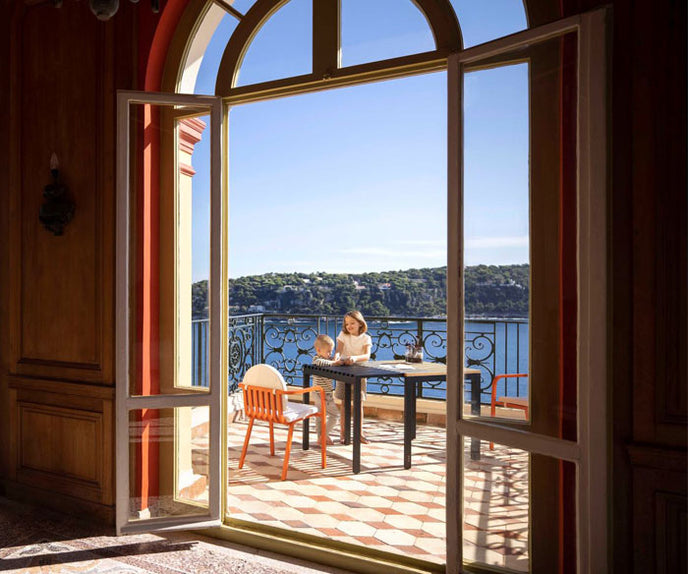 Sutra Small Extendable Dining Table I Ego Paris