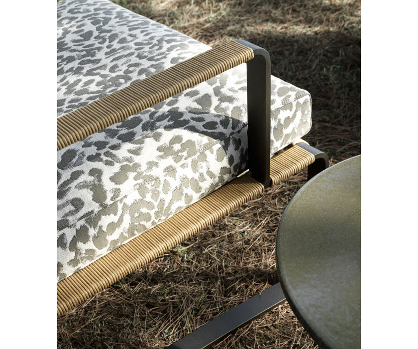 High End Phoenix Armchair by Molteni&C Casa Design Group